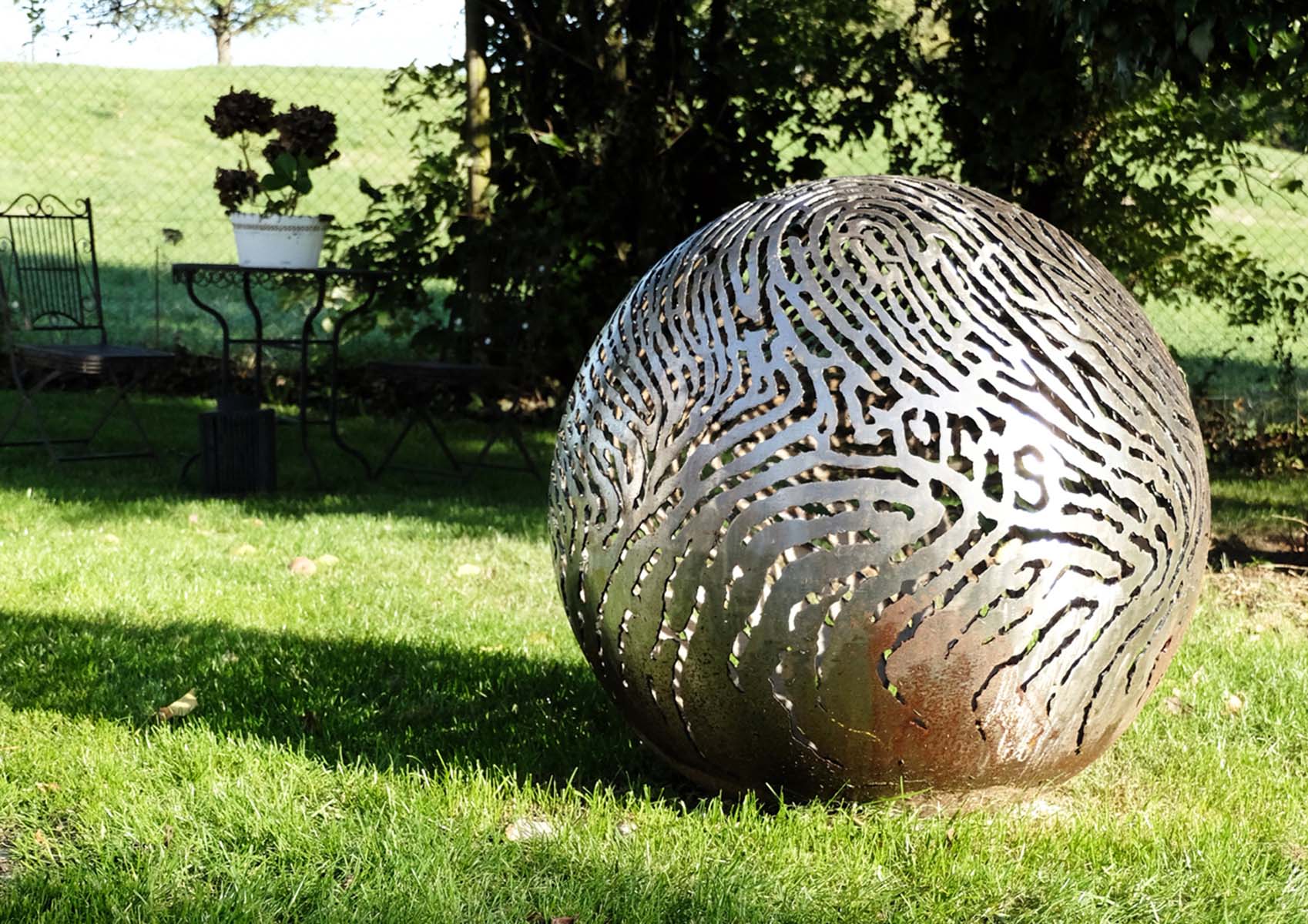 RONDO Motivkugel aus Stahl mit Motiv "Fingerabdrücke" aller Familienmitglieder